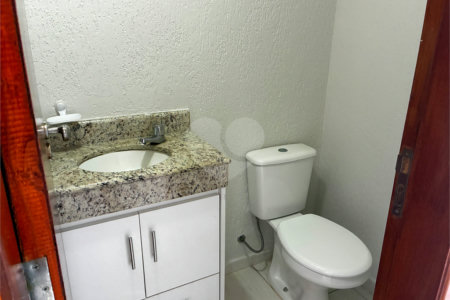 Casa à venda com 2 quartos em Taboão, São Roque, SP