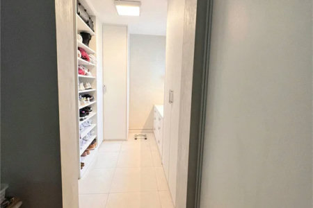 Sobrado à venda com 5 quartos, sendo 2 suítes, em Vila Inah, São Paulo, SP