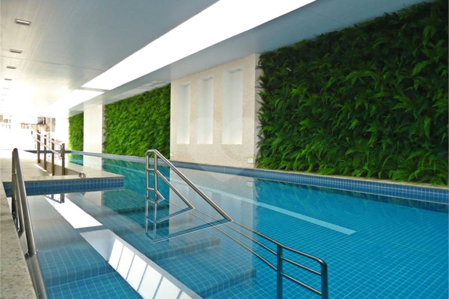 Apartamento à venda com 3 suítes em Santa Teresinha, São Paulo, SP