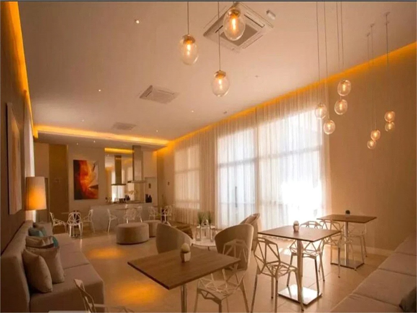 Apartamento à venda com 3 quartos, sendo 1 suíte,  em Jardim Vazani, São Paulo, SP