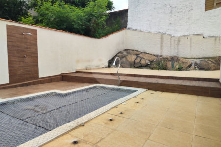 Sobrado à venda com 2 quartos em Jardim Emília, Sorocaba, SP
