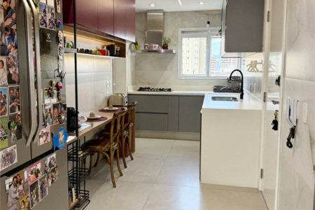 Apartamento à venda com 3 suítes em Vila Romana, São Paulo, SP