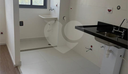 Apartamento à venda com 1 quarto em Vila Mogilar, Mogi das Cruzes, SP