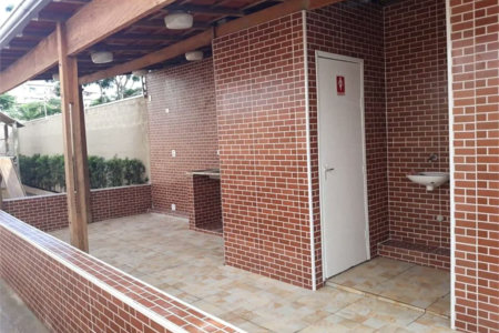 Apartamento à venda com 3 quartos, sendo 1 suíte, em Parque Reboucas, São Paulo, SP