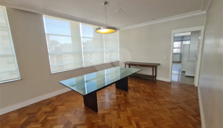 Apartamento à venda com 4 quartos, sendo 2 suítes, em Vila Buarque, São Paulo, SP
