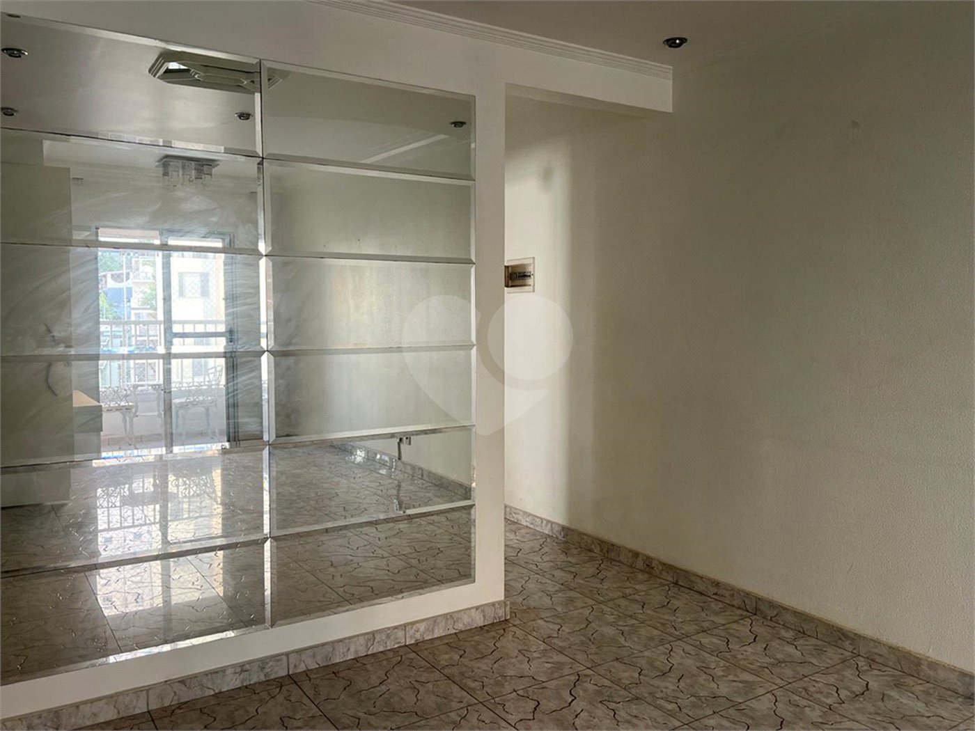 Apartamento à venda com 2 quartos, sendo 1 suíte, em Santa Teresinha, São Paulo, SP
