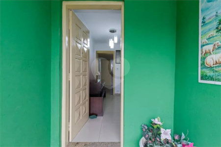 Casa à venda com 121m² 3 quartos e 2 vagas