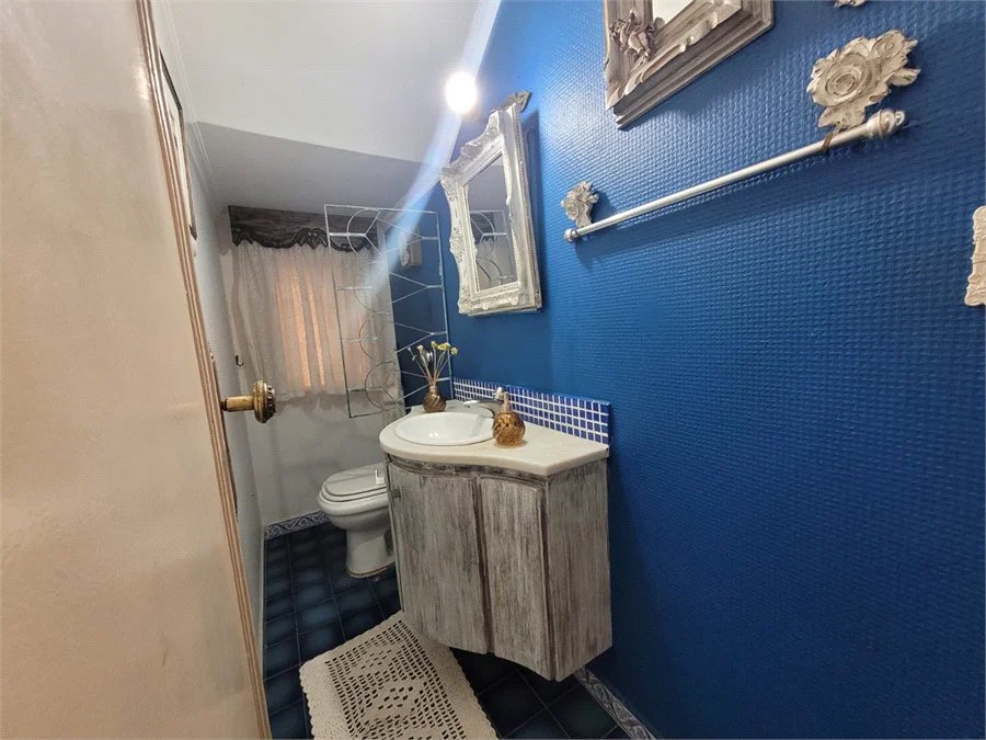 Sobrado à venda com 3 quartos, sendo 1 suíte, em Vila Hamburguesa, São Paulo, SP