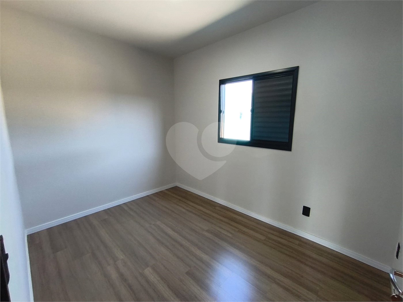 Casa à venda com 3 quartos, sendo 1 suíte, em Parque Itapê, Itapetininga, SP
