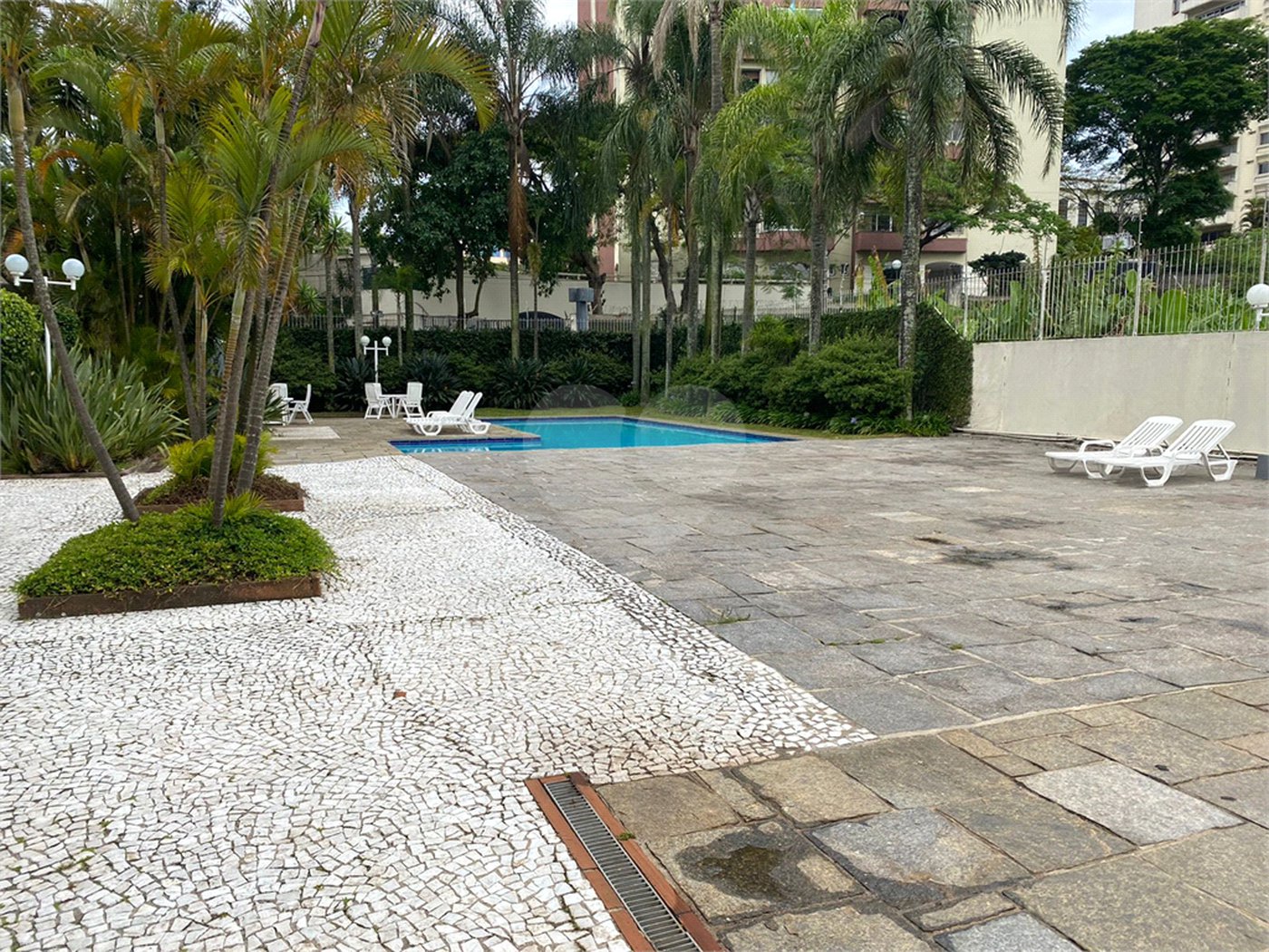 Apartamento à venda com 2 suítes em Morumbi, São Paulo, SP