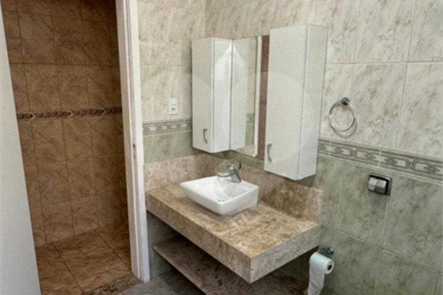 Sobrado à venda com 2 quartos, sendo 1 suíte, em Vila Prudente, São Paulo, SP