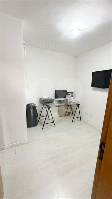 Casa de Vila à venda com 4 quartos, sendo 2 suítes, em Vila Dalila, São Paulo, SP