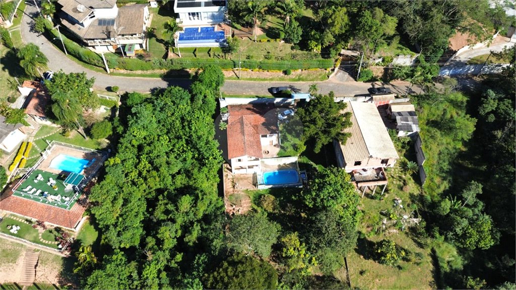 Casa à venda com 2 quartos no condomínio Residencial Cerros Verdes, Mairiporã - SP