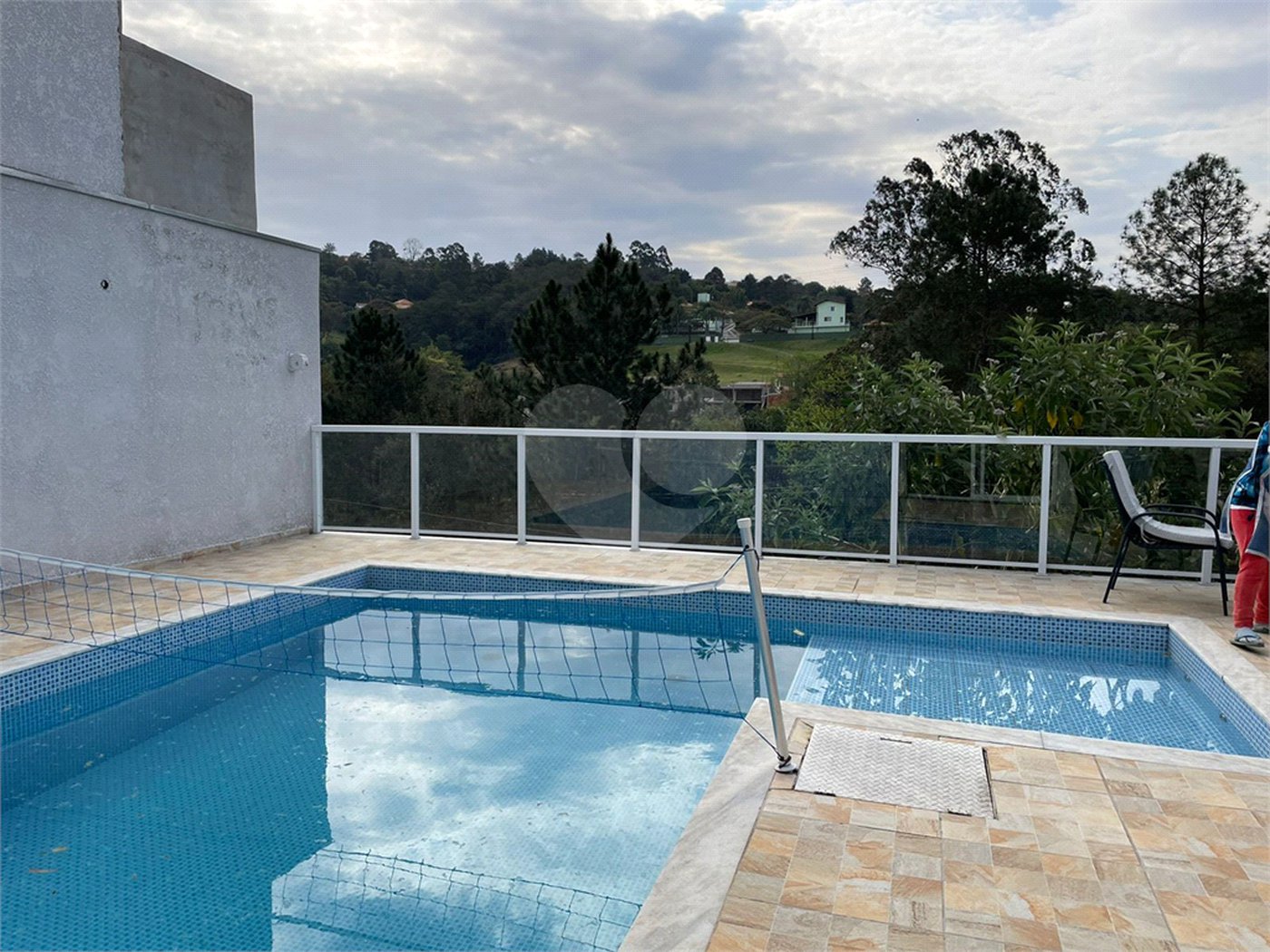 Casa à venda com 4 suítes em Suru, Santana de Parnaíba, SP