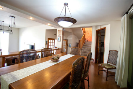 Casa à venda com 4 suítes no condomínio Francesco Rana, São Roque - SP