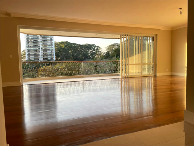 Apartamento à venda com 4 suítes em Alto da Boa Vista, São Paulo, SP