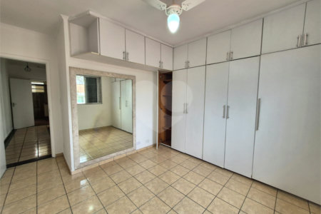 Casa à venda ou para alugar com 3 quartos, sendo 1 suíte, em Parque São Domingos, São Paulo, SP