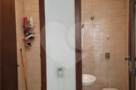 Casa de Vila à venda com 2 quartos em Lapa de Baixo, São Paulo, SP