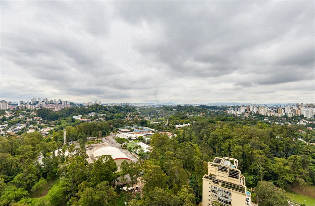 Parque Global/ 3 suítes, 3 vagas