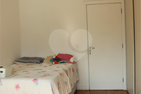 Casa Nova na Saúde c/380m2 de construção - 6 Quartos/4 suítes/4 Vagas na garagem