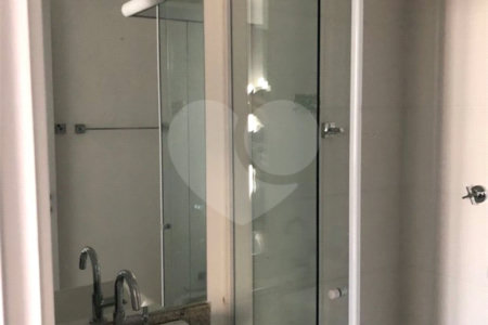 Apartamento Studio para locação no Brás de 19 metros quadrados mobiliado.