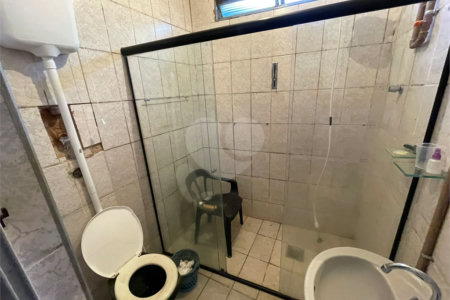 Duas casas para venda no mesmo terreno na Vila Celina