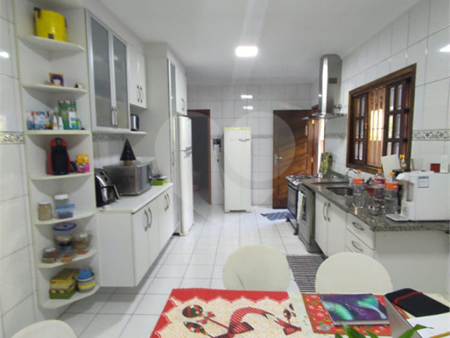 Sobrado à venda com 3 quartos, sendo 1 suíte,  em Pirituba, São Paulo, SP