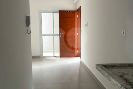 Casa à venda com 2 quartos, sendo 1 suíte, no condomínio Maracujas, São Paulo - SP