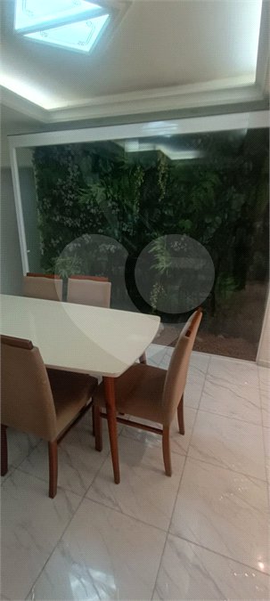 Casa para alugar com 4 quartos, sendo 2 suítes, em Jardim Las Vegas, Santo André, SP