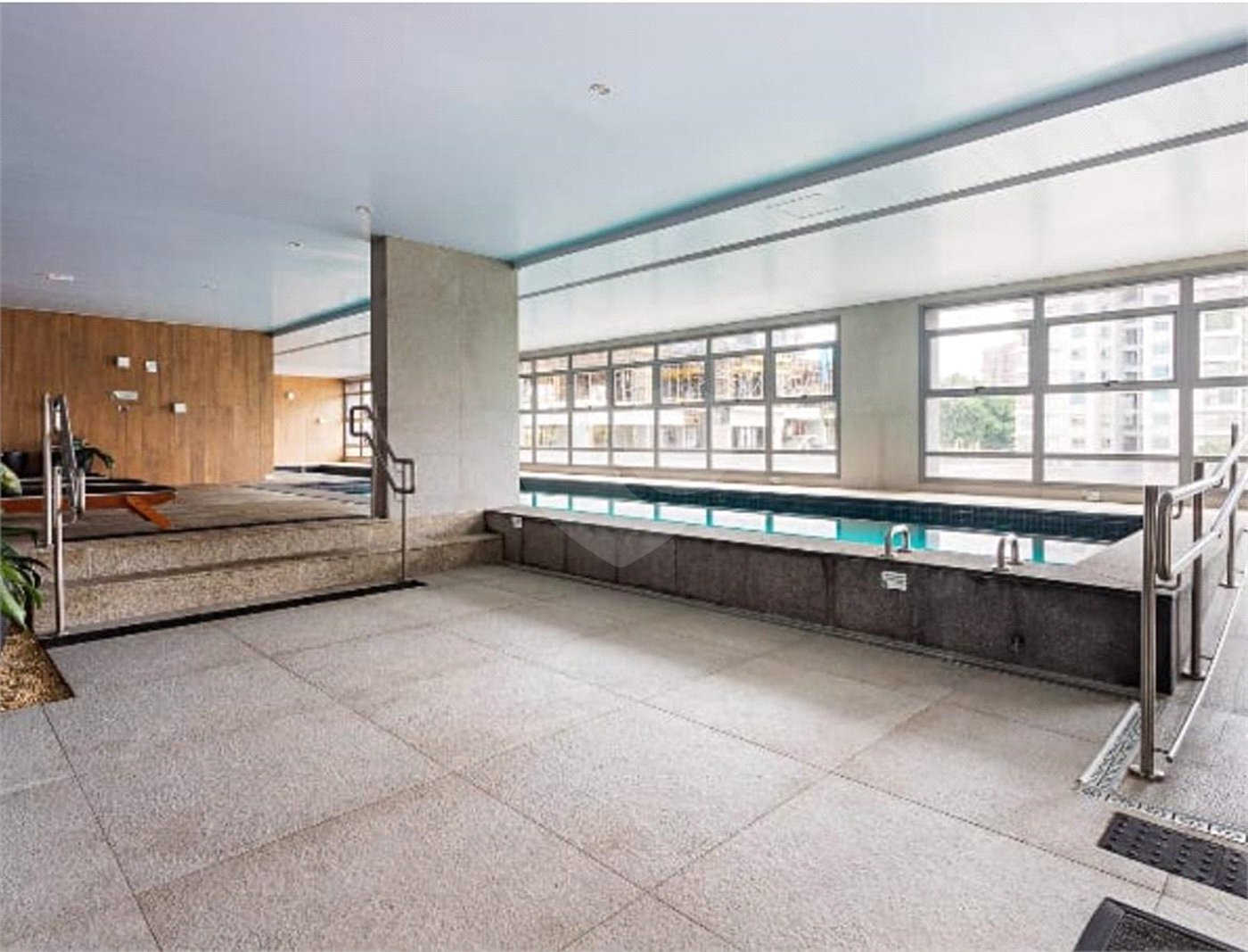 Apartamento à venda com 1 suíte em Indianópolis, São Paulo, SP