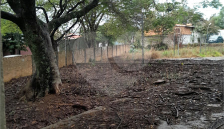 Terreno à venda em Samambaia Parque Residencial, Atibaia, SP