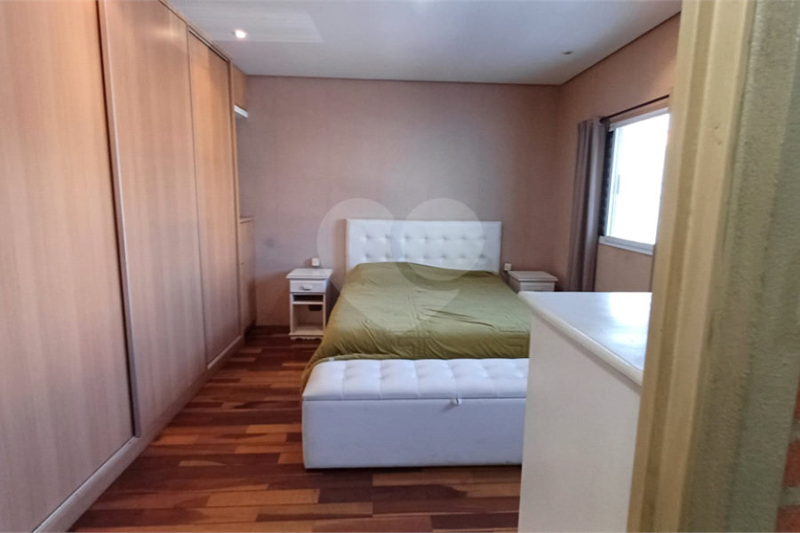 Sobrado à venda com 3 quartos, sendo 1 suíte, em Jabaquara, São Paulo, SP