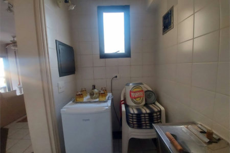 Apartamento Residencial à venda, Enseada, Guarujá - AP0517.
