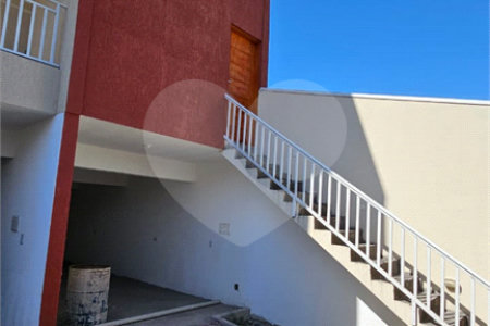 Casa à venda com 2 quartos, sendo 1 suíte,  em Residencial e Comercial Guarulhos, Guarulhos, SP
