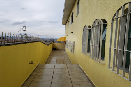 Sobrado à venda com 3 quartos, sendo 1 suíte, em Vila Maria Alta, São Paulo, SP