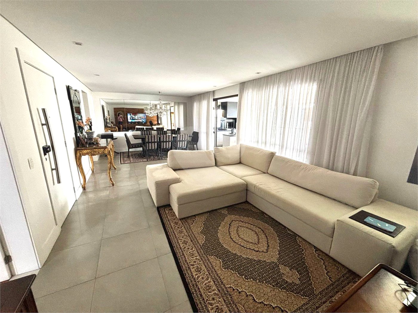 Apartamento à venda com 3 suítes em Granja Julieta, São Paulo, SP
