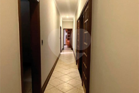 Casa à venda com 5 quartos, sendo 3 suítes, no condomínio Village Terras de Indaiá, Indaiatuba - SP
