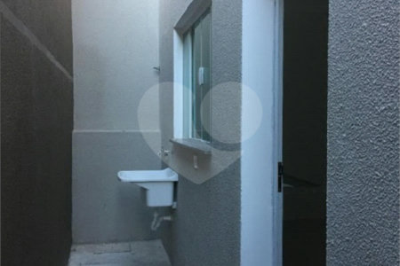 Sobrado à venda com 3 quartos, sendo 1 suíte,  em Vila Oliveira, Mogi das Cruzes, SP