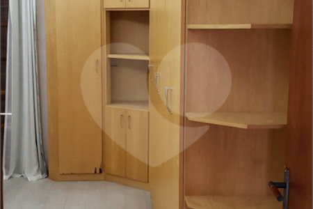 Casa à venda com 4 suítes no condomínio Real Park, Mogi das Cruzes - SP