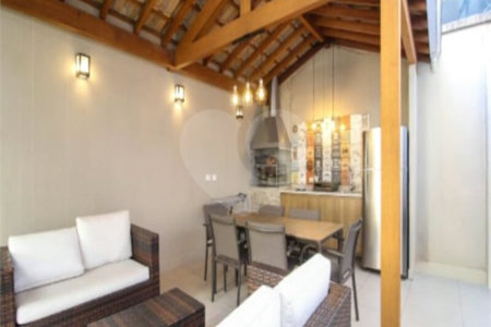 Casa à venda com 3 suítes no condomínio Palma de Mallorca Private Houses, São Paulo - SP