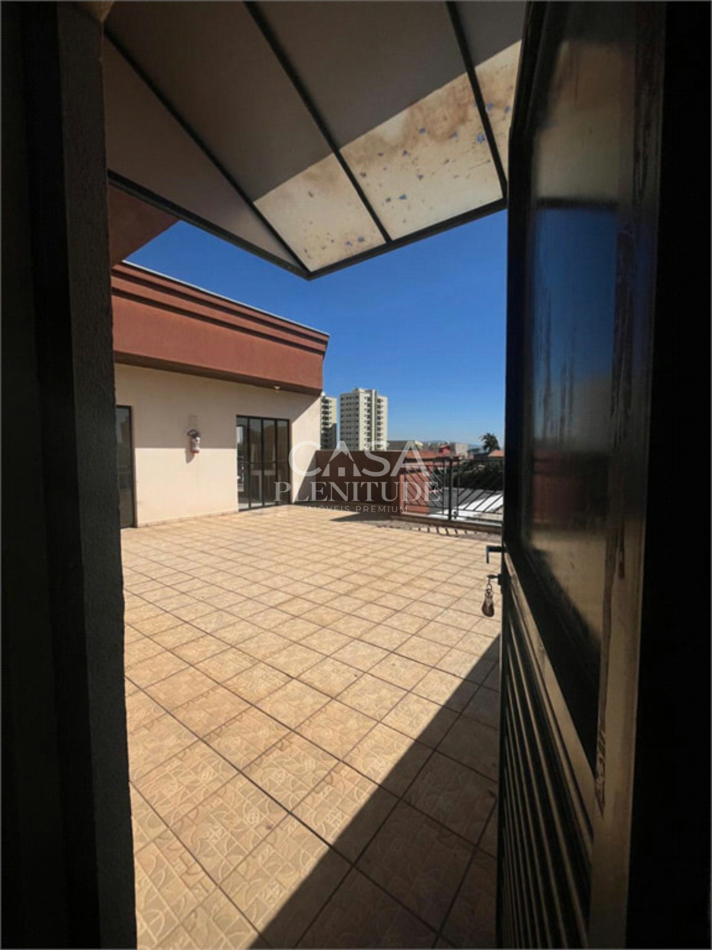Apartamento à venda com 3 quartos, sendo 1 suíte,  em Vila Barão, Sorocaba, SP