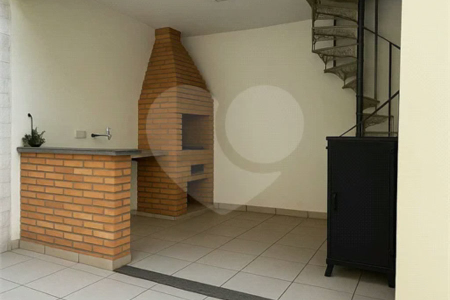 Sobrado à venda com 3 quartos, sendo 1 suíte, em Tremembé, São Paulo, SP