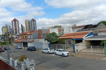 Casa à venda ou para alugar com 7 quartos, sendo 1 suíte,  em Vila Mogilar, Mogi das Cruzes, SP