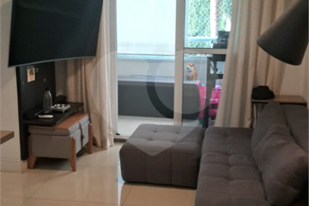 Apartamento à venda com 3 quartos, sendo 1 suíte, em Água Branca, São Paulo, SP