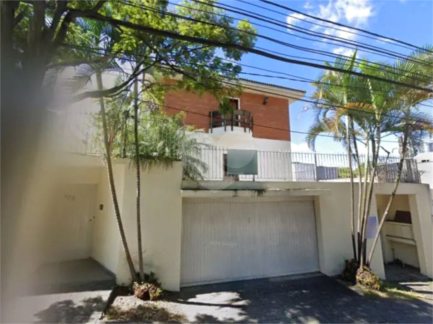 Sobrado à venda com 4 quartos, sendo 2 suítes,  em Vila Andrade, São Paulo, SP