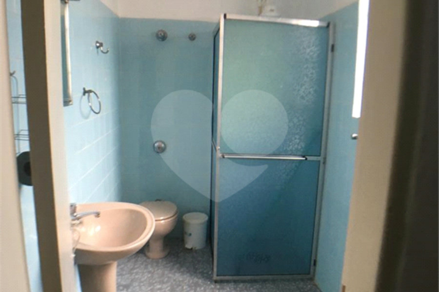 Sobrado à venda com 3 quartos em Parada Inglesa, São Paulo, SP