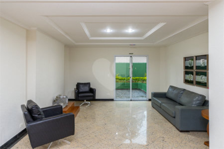 Apartamento à venda com 4 quartos, sendo 1 suíte, em Jardim Monte Kemel, São Paulo, SP