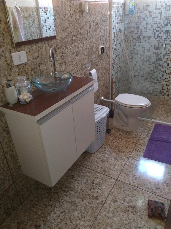 Casa à venda com 4 quartos, sendo 1 suíte, em Vila Pirajussara, São Paulo, SP