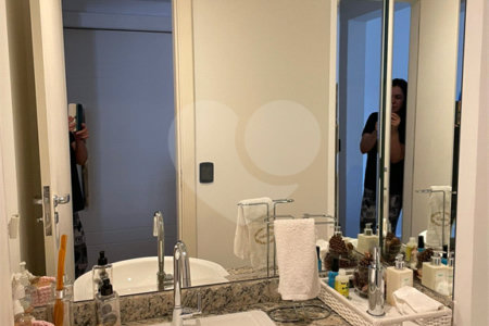 Apartamento à venda com 4 quartos, sendo 2 suítes,  em Jardim Ampliação, São Paulo, SP