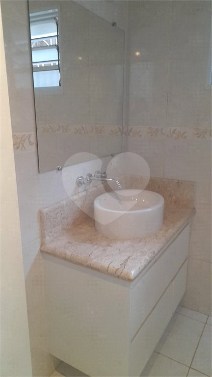 Sobrado à venda com 3 quartos, sendo 1 suíte, em Tremembé, São Paulo, SP